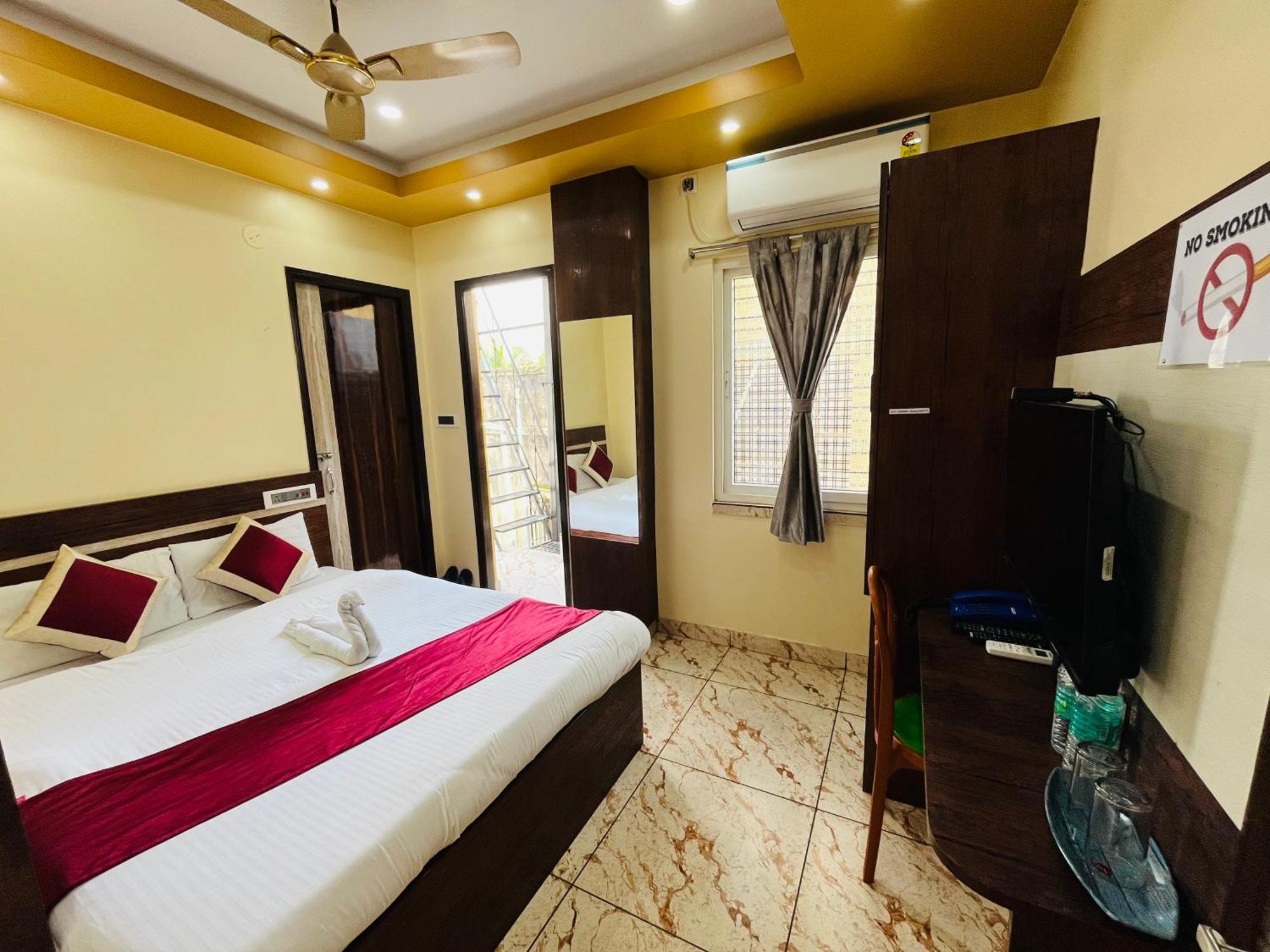 Hotel Kanan Inn โกลกาตา ภายนอก รูปภาพ
