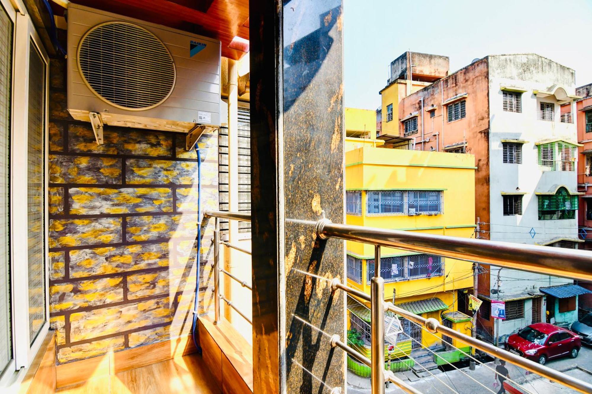 Hotel Kanan Inn โกลกาตา ภายนอก รูปภาพ