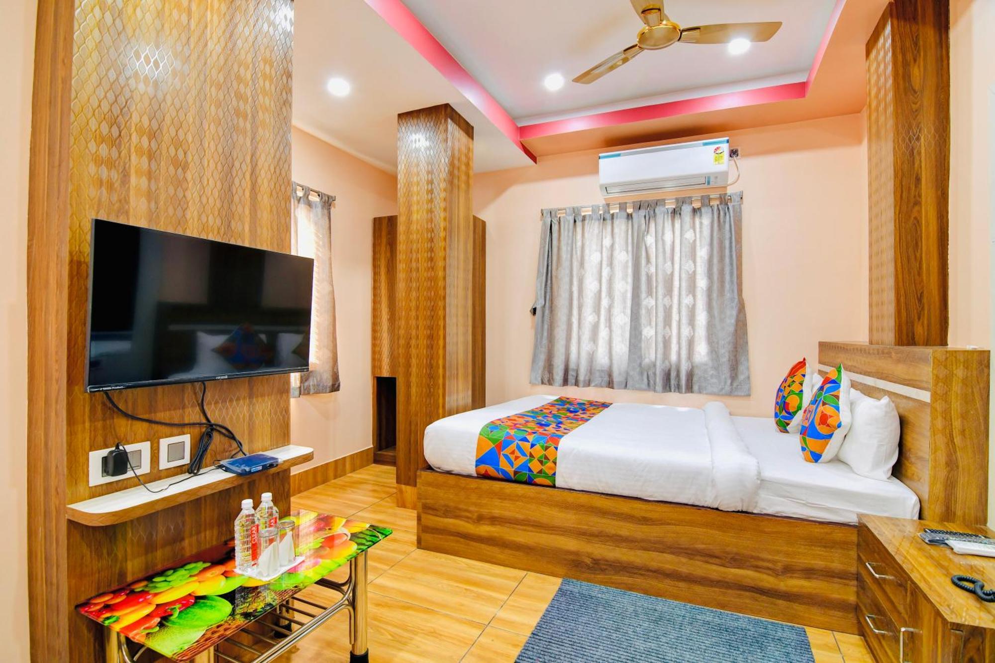Hotel Kanan Inn โกลกาตา ภายนอก รูปภาพ