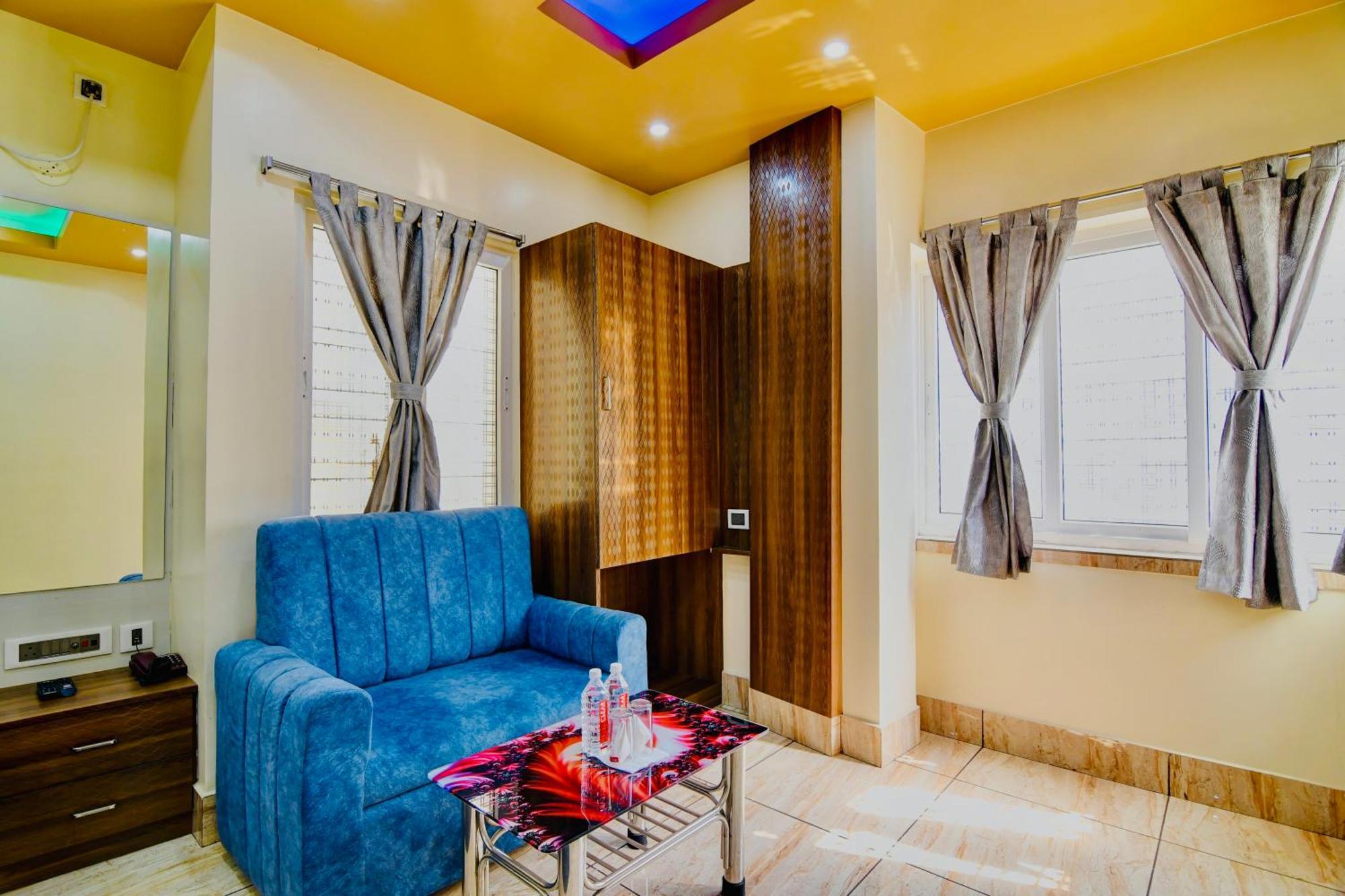 Hotel Kanan Inn โกลกาตา ภายนอก รูปภาพ