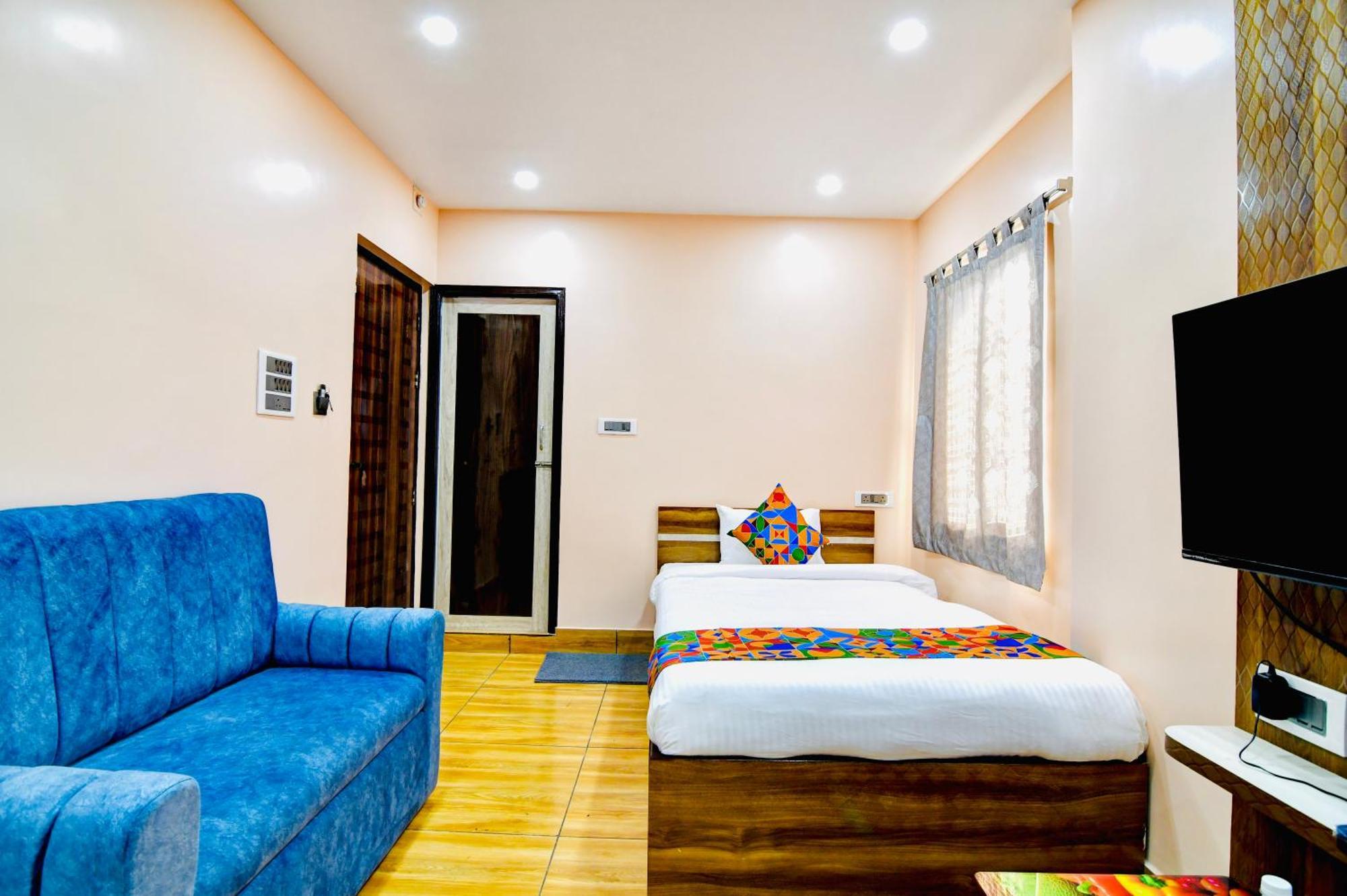 Hotel Kanan Inn โกลกาตา ภายนอก รูปภาพ