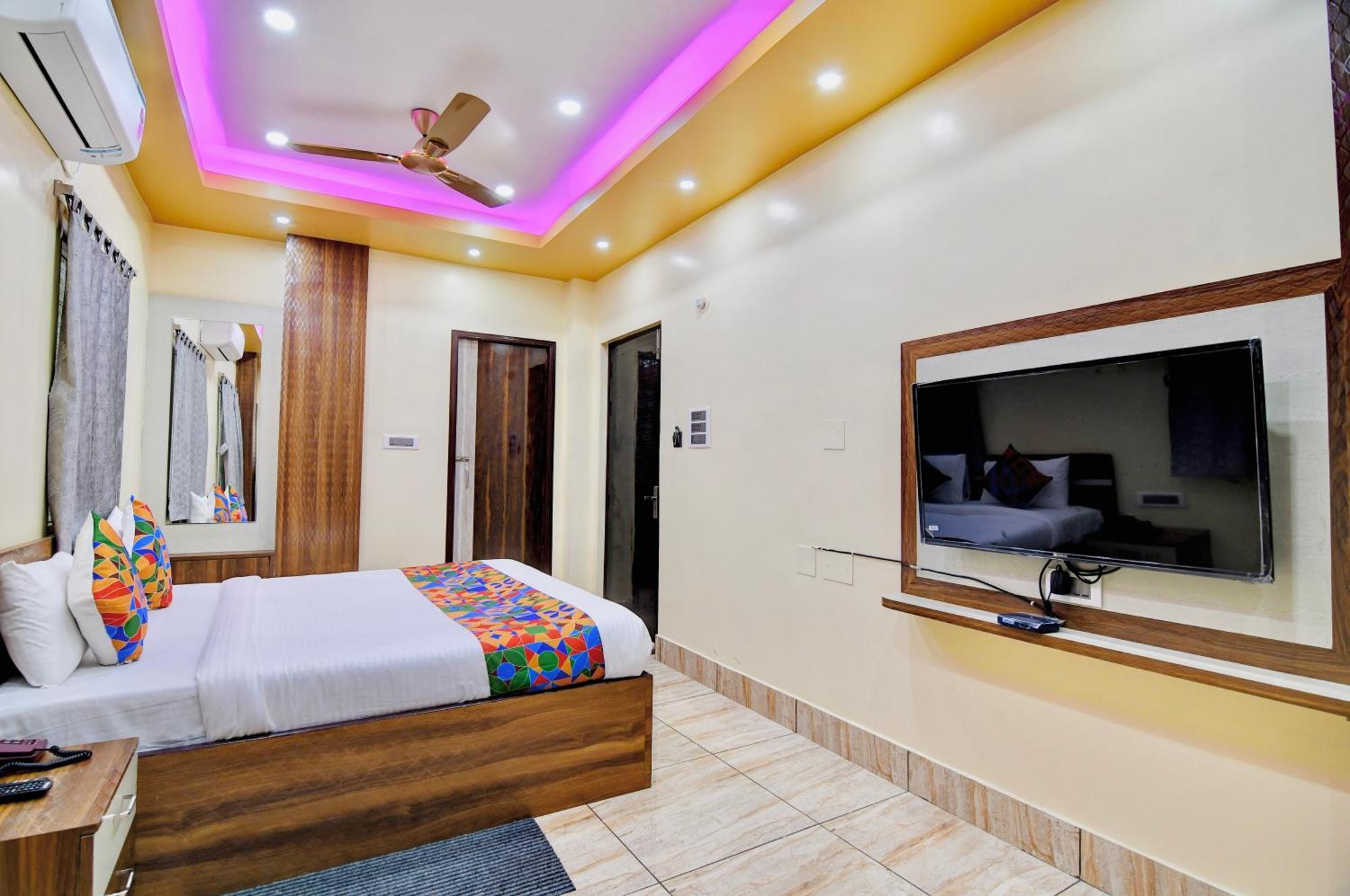 Hotel Kanan Inn โกลกาตา ภายนอก รูปภาพ