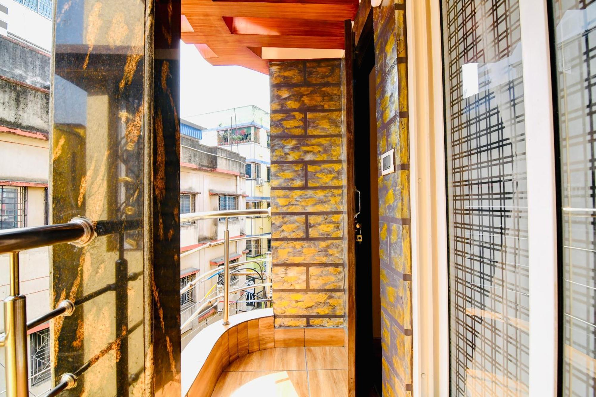 Hotel Kanan Inn โกลกาตา ภายนอก รูปภาพ