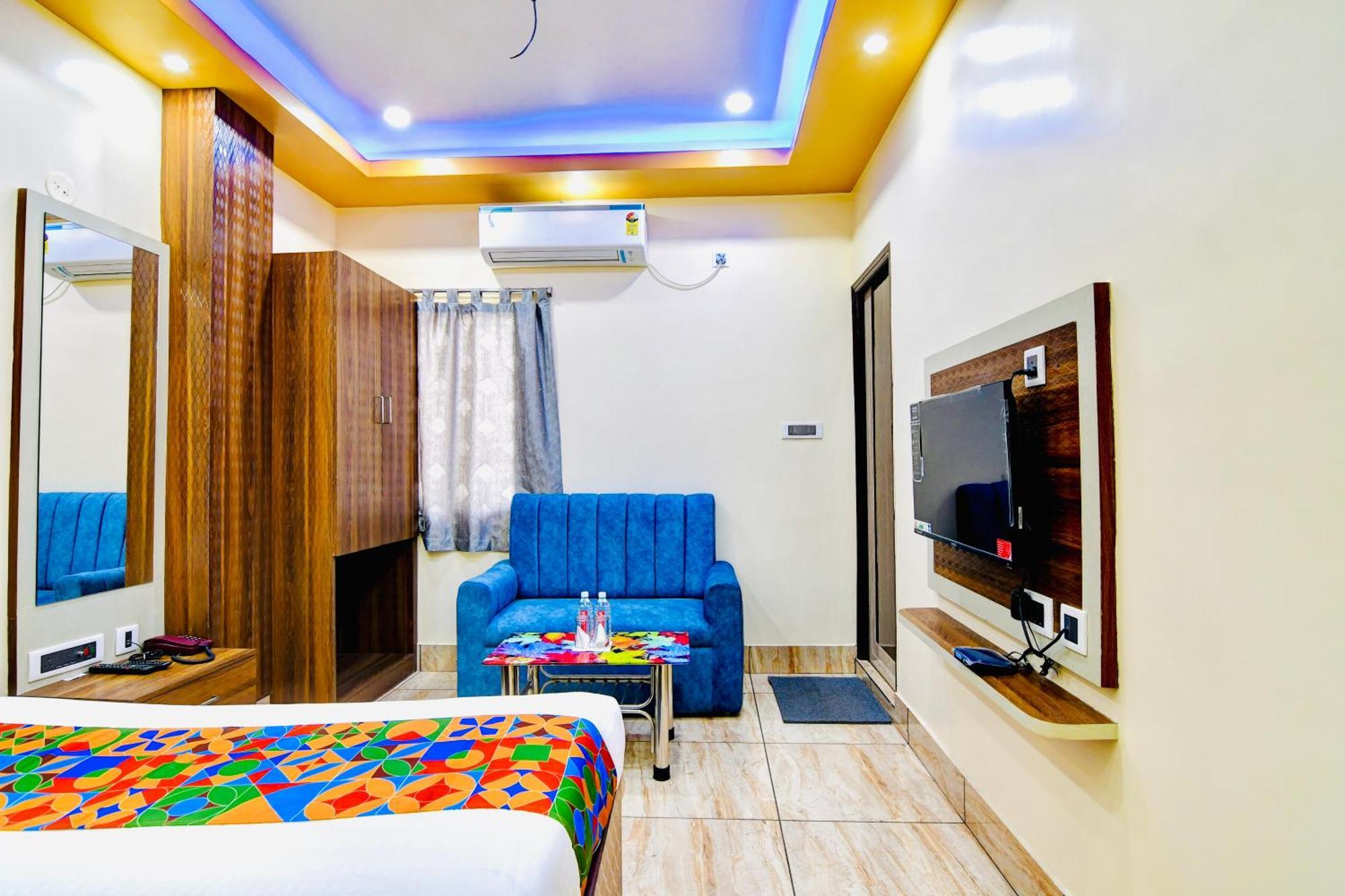 Hotel Kanan Inn โกลกาตา ภายนอก รูปภาพ